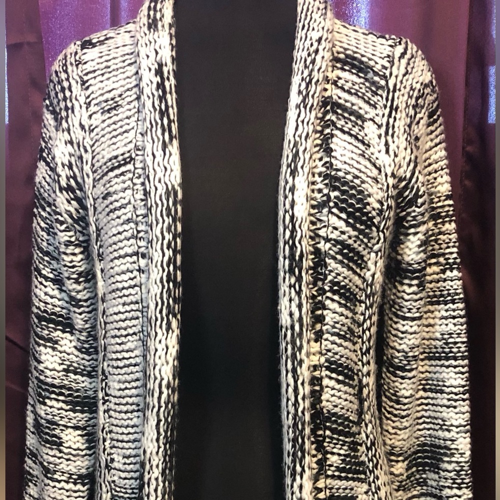 Fantazia Long Open Front Marled Fringe Cardigan Sweater Black And White - Picture 1 of 7
